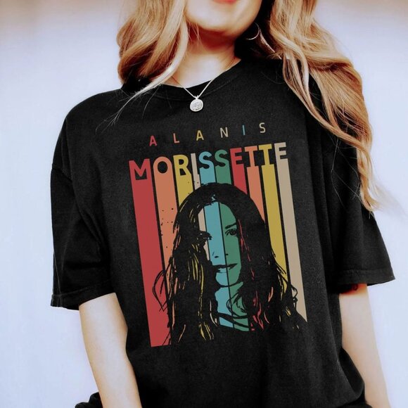 Alanis Morissette Tour 2023 Shirt – Vintage Concert Unisex Tee - Picture 1 of 5